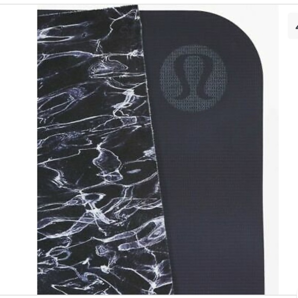 lululemon athletica Accessories - NWOT LULULEMON carry onward black marble travel foldable yoga mat